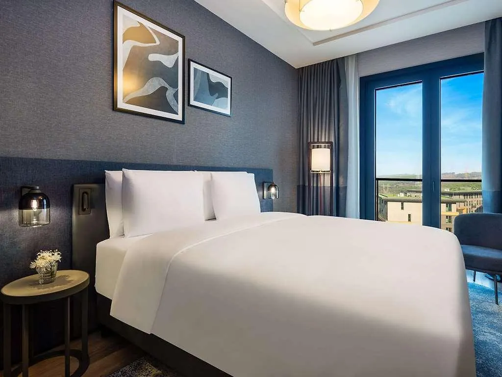 Moevenpick Living Istanbul Camlivadi Hotel 0*,